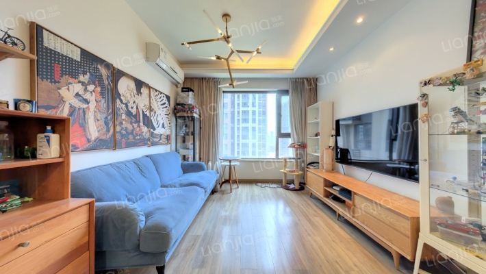 万科金色乐府二手房实景图