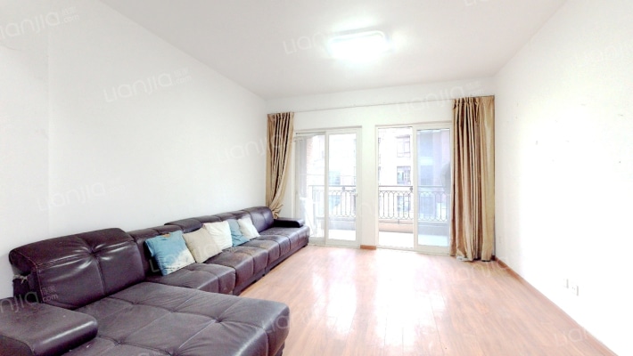 中天之江诚品二手房实景图