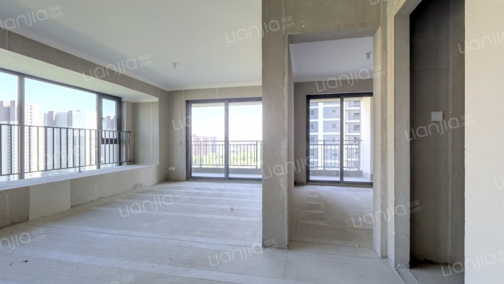 正弘公园毓秀二手房实景图