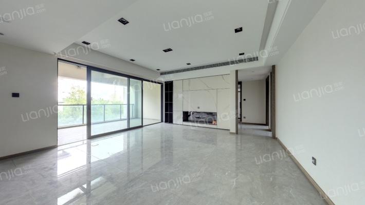 麓山上院二手房实景图