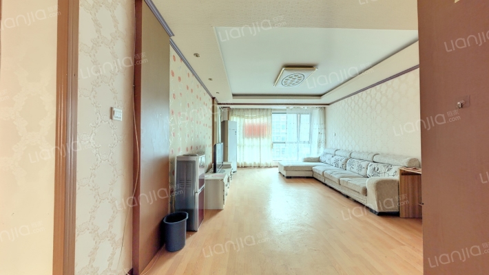 加州枫景二手房实景图