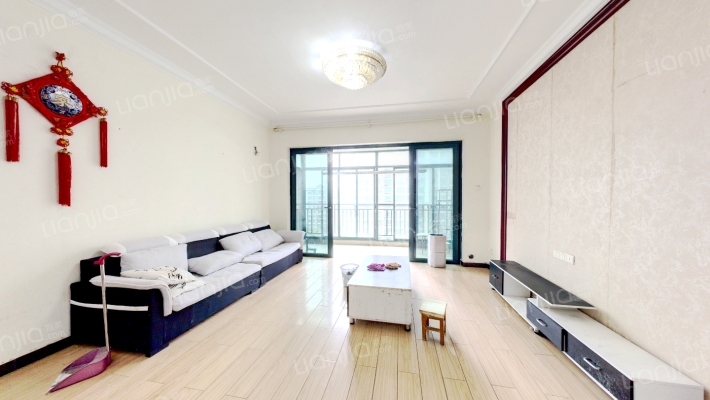 恒大绿洲二手房实景图