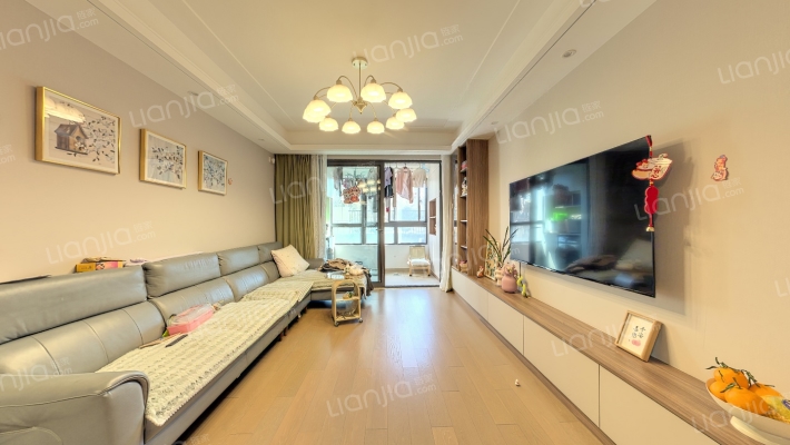 云靖花园二手房实景图