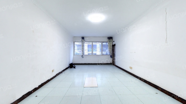 东街67号二手房实景图