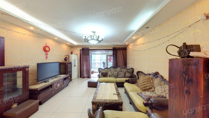 南方上格林青海苑二手房实景图