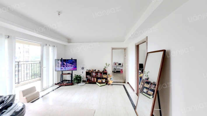 万科理想城F区二手房实景图