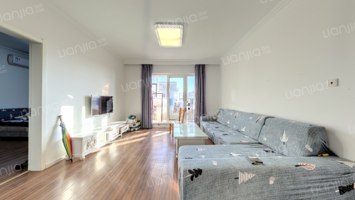 银盛泰嘉富丽苑二手房实景图