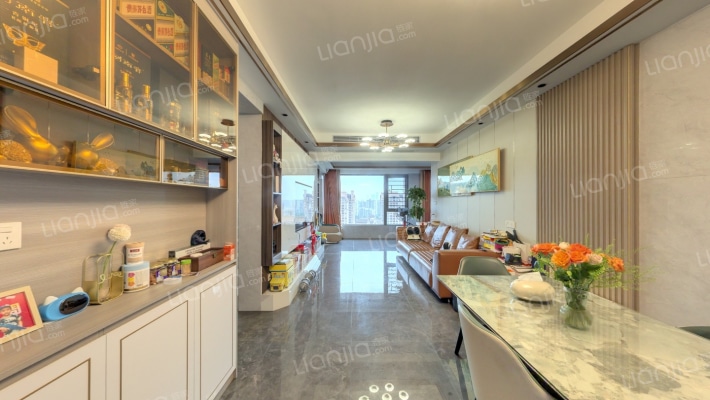 翡翠绿洲湖绣苑二手房实景图