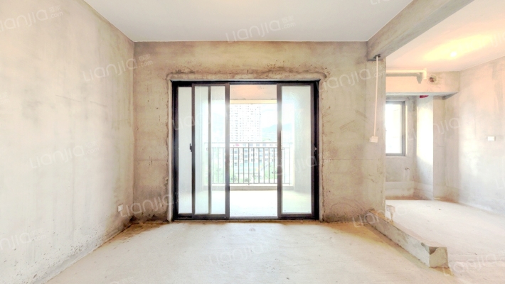 凤翔湖滨世纪首邑二手房实景图