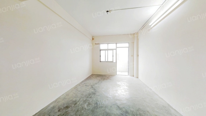 国美电器楼上二手房实景图