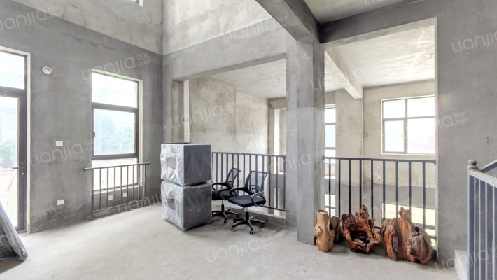 海亮九台别墅二手房实景图