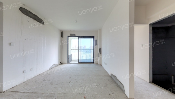 尊邸二手房实景图