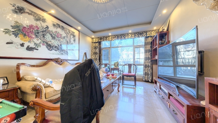 加州水郡一期二手房实景图