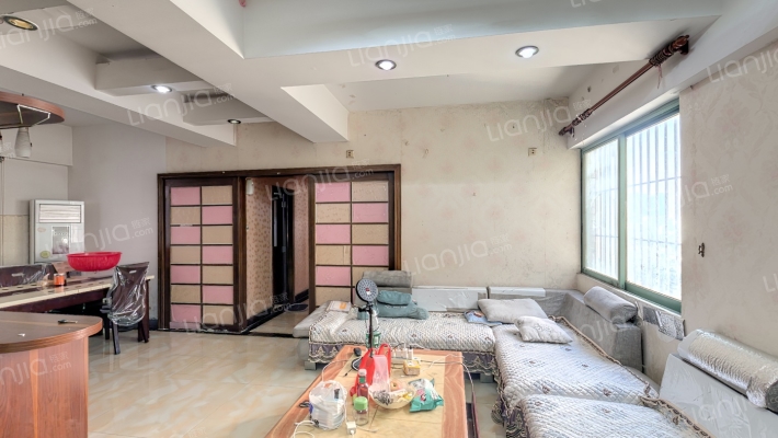 华宇大厦二手房实景图