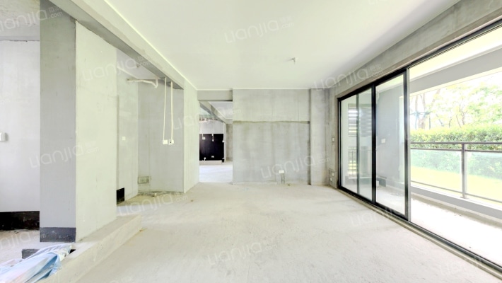 保利云上二手房实景图