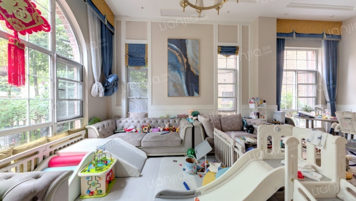 半山卫城朴墅二手房实景图