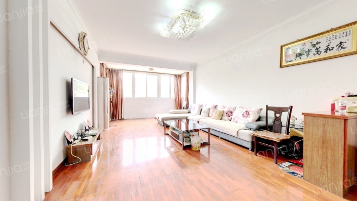 武家嘴新村二手房实景图