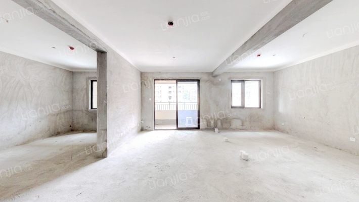 世茂东望二手房实景图