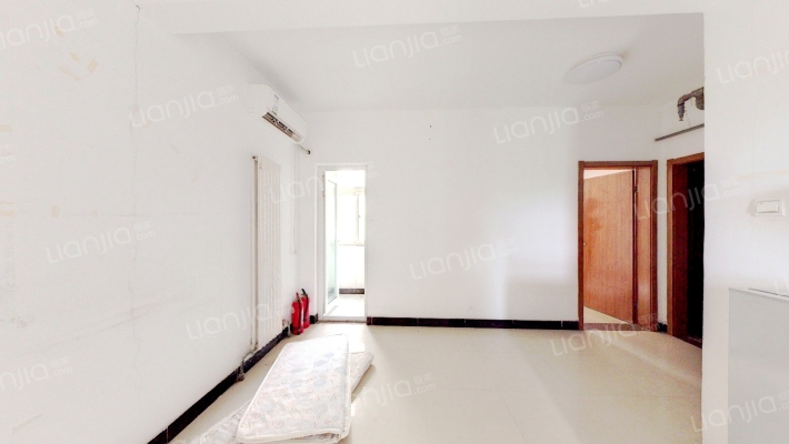 蓝水岸二手房实景图