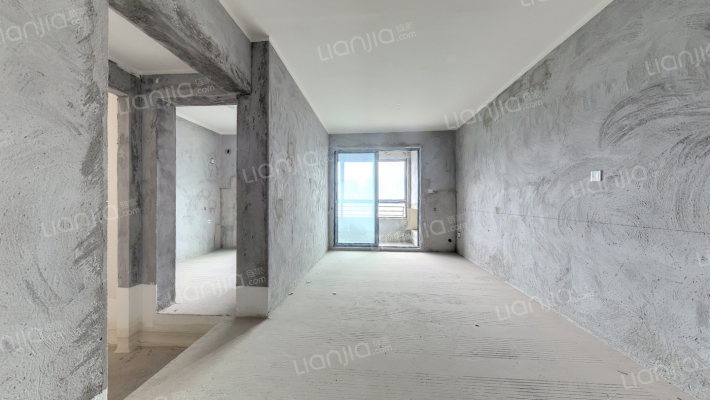 阳光100阿尔勒二手房实景图