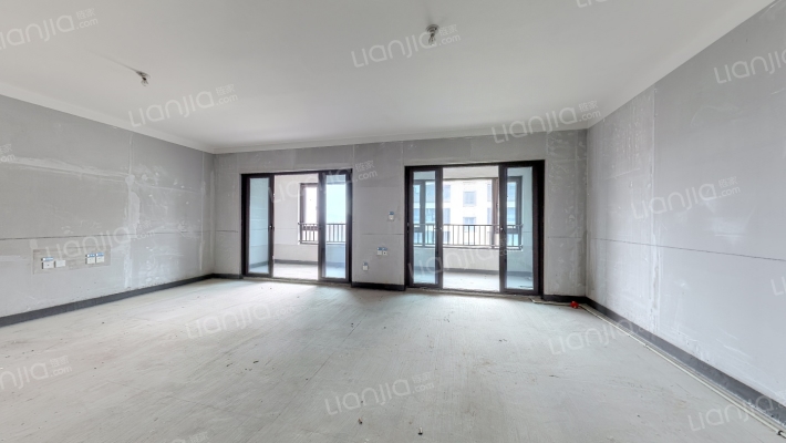 金科御府天宸二手房实景图