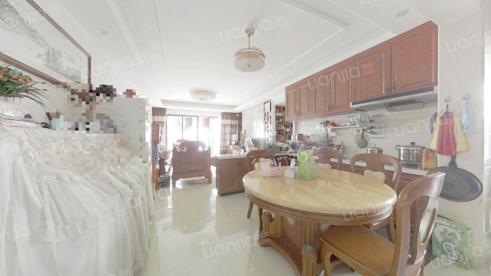 华贵苑二手房实景图