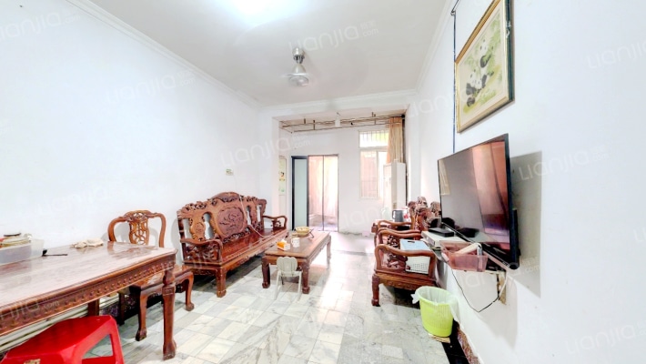 饮食服务公司宿舍二手房实景图