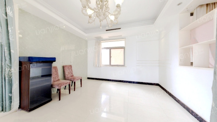 狮城翰园二手房实景图