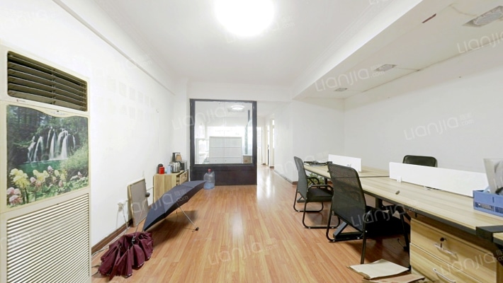 英达大厦二手房实景图