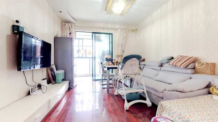 美岸青城幸福里二手房实景图