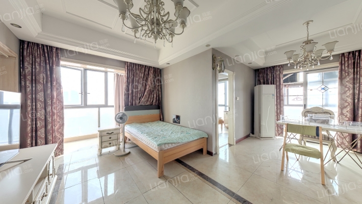 达观国际二手房实景图