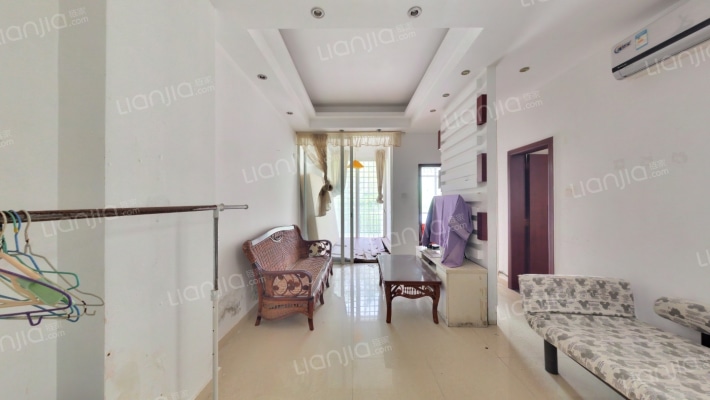 申亚翡翠谷二手房实景图