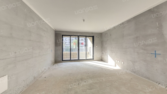 绿地香湖湾6号院二手房实景图