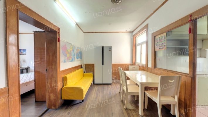 旭光里二手房实景图