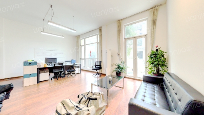 银泰花园二手房实景图