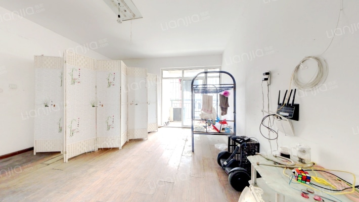 凤凰馨苑二手房实景图