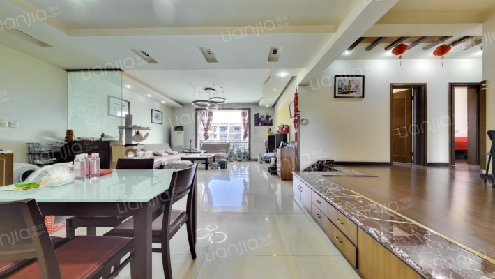 郫筒镇家属院二手房实景图