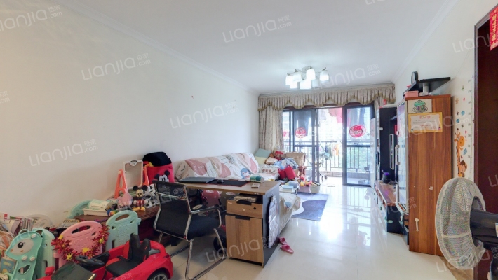 美域华庭二手房实景图