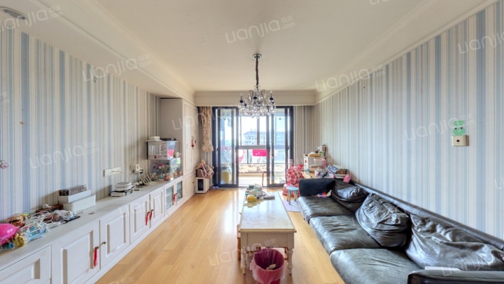 雍华府(公寓)二手房实景图