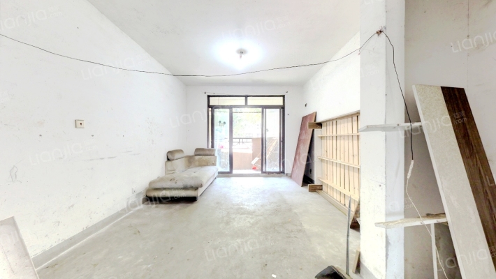 绿地金卫新家园（西区）二手房实景图