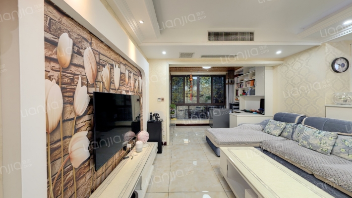 隆鑫爱琴海二期二手房实景图