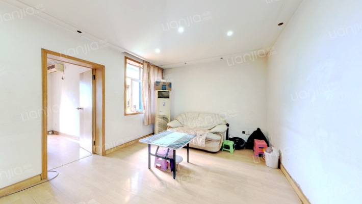 三色花园二手房实景图