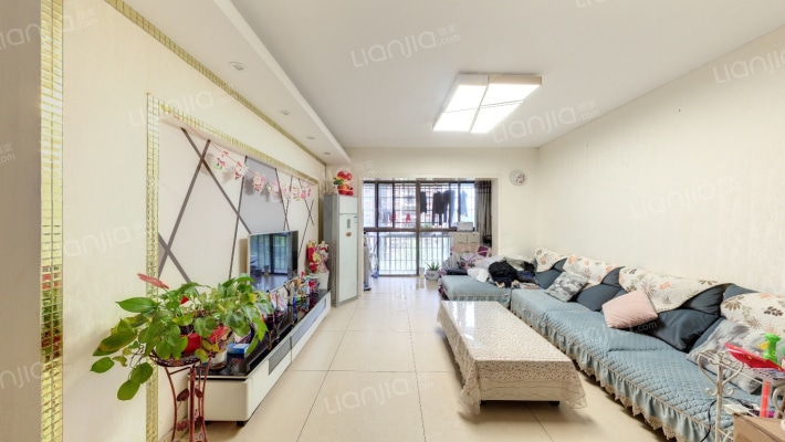 龙瑞尚苑二手房实景图