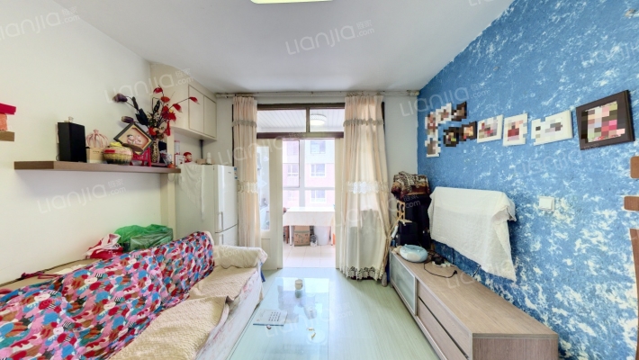 锦泉源B4区二手房实景图