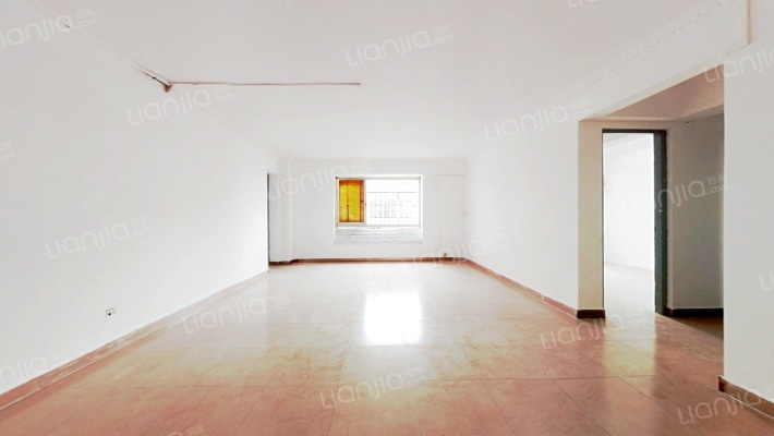 金亿皮具城二手房实景图