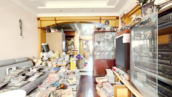 佘山新苑二手房实景图