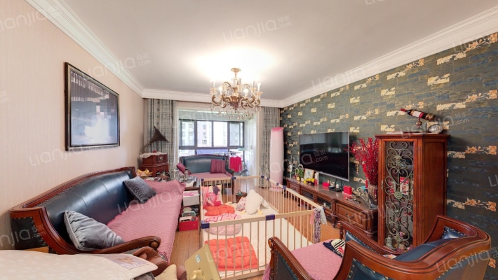 万达揽湖苑C区二手房实景图