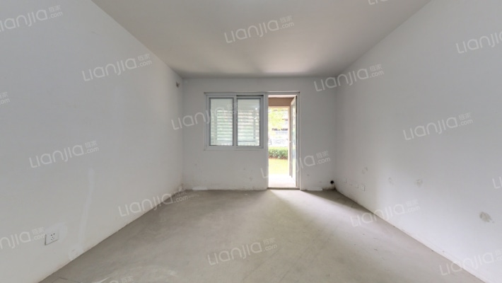 湖西雅居东苑二手房实景图