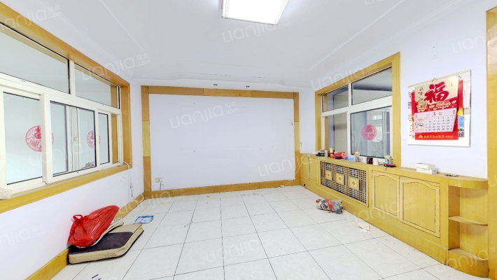 交通水泥厂家属院二手房实景图