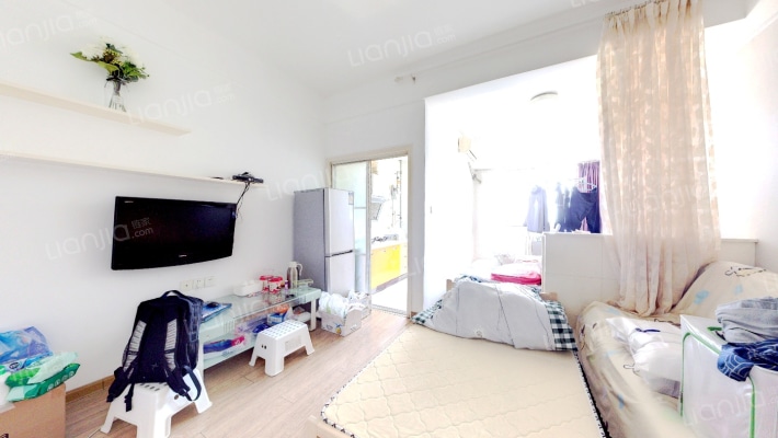 中凯华府二手房实景图